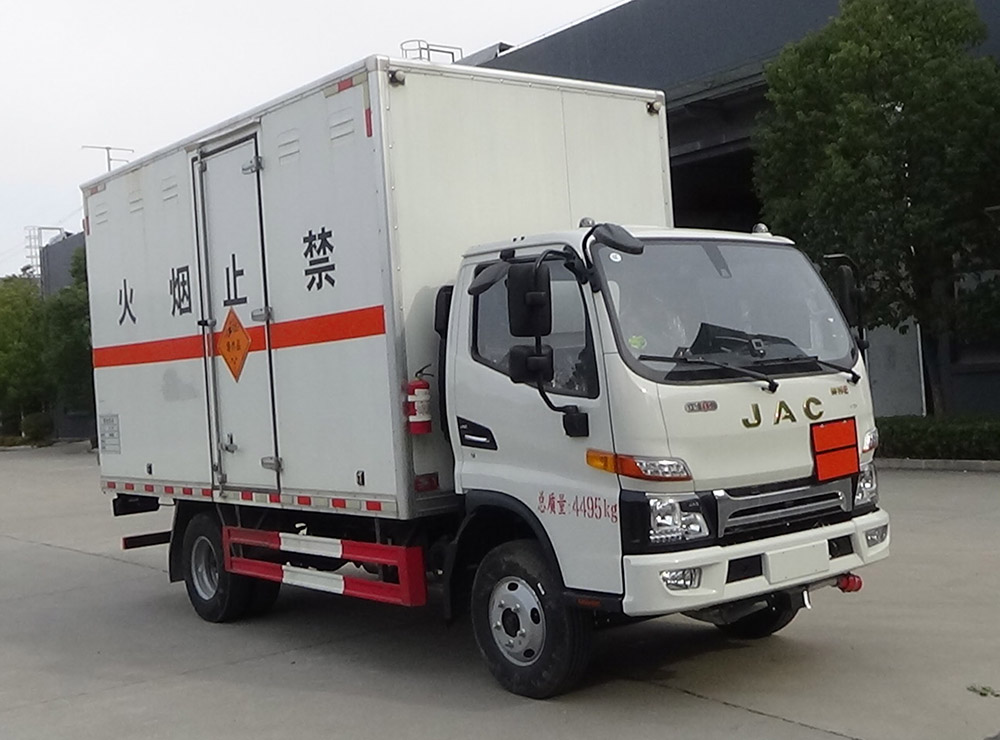 程力牌CL5045XQY6BXW爆破器材运输车