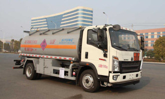加油车