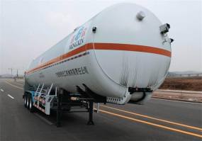 低温液体运输半挂车