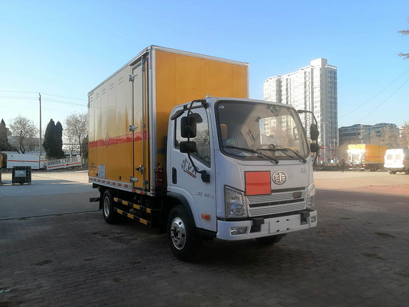 红宇牌HYJ5040XQY-CA1爆破器材运输车