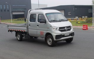 轻型载货汽车