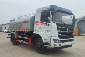 绿化喷洒车