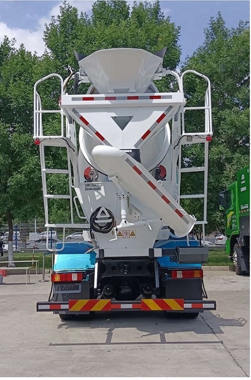 宇通牌ZKH5312GJBP6BEV3純電動混凝土攪拌運(yùn)輸車公告圖片