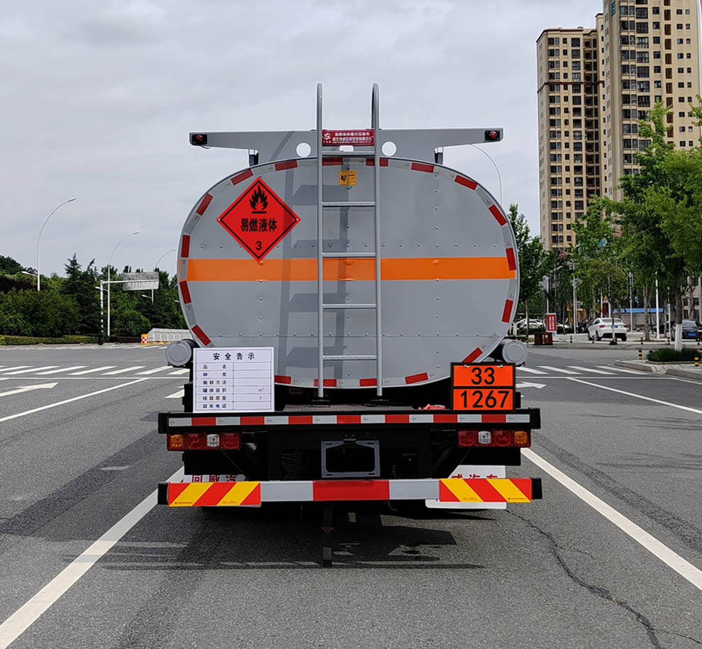 專威牌HTW5320GRYSX6易燃液體罐式運輸車公告圖片
