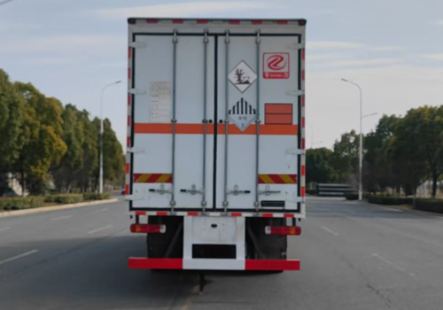 專力牌ZLC5260XZWC6雜項(xiàng)危險(xiǎn)物品廂式運(yùn)輸車公告圖片