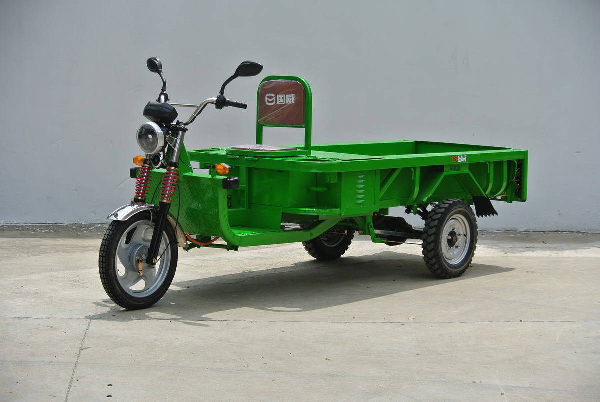 电动正三轮摩托车