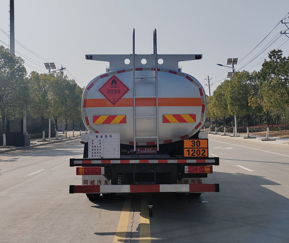 专威牌HTW5189GYYSC6运油车公告图片