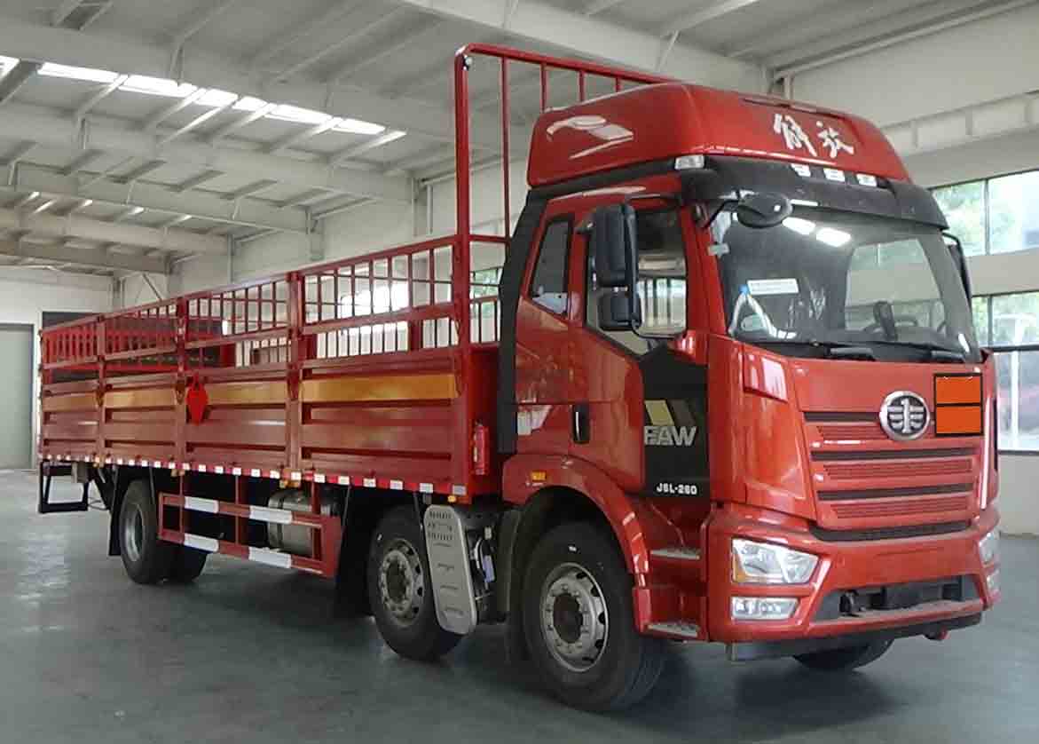 程力威牌CLW5261TQPCDP气瓶运输车