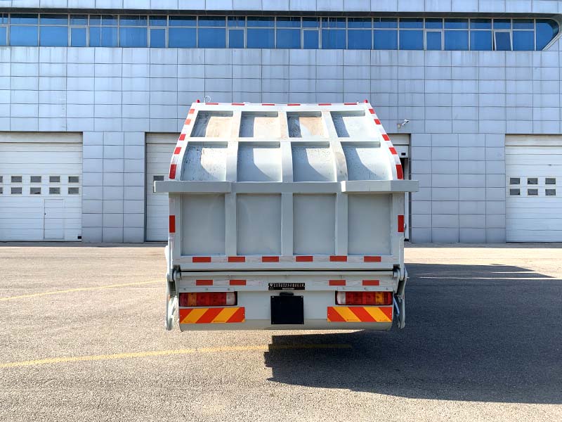 馳遠牌BSP5180ZYSBEV純電動壓縮式垃圾車公告圖片