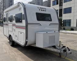 中置轴旅居挂车