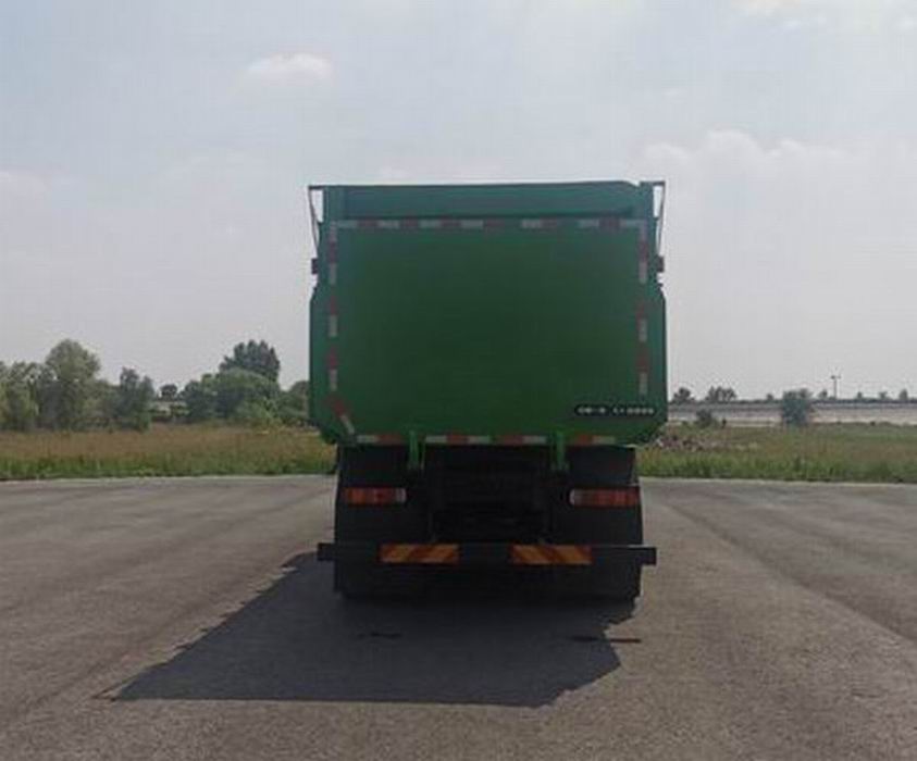 解放牌CA5310ZLJP66L4T4BEVA1純電動自卸式垃圾車公告圖片