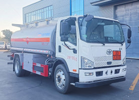 加油车