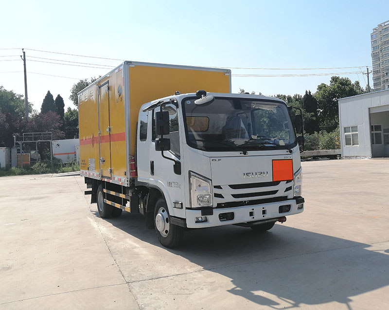 红宇牌HYJ5070XQY-JX爆破器材运输车