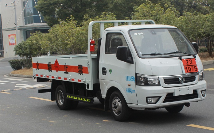 东风牌EQ5036TQP16QCACWXP气瓶运输车