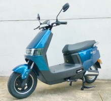 电动两轮摩托车