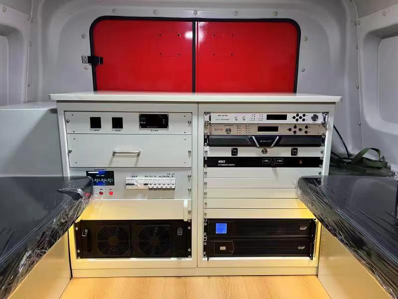 云鶴牌WHG5050XTX/D6A通信車公告圖片