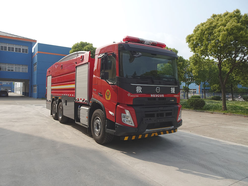 捷达消防牌SJD5301GXFPM120/WEA泡沫消防车