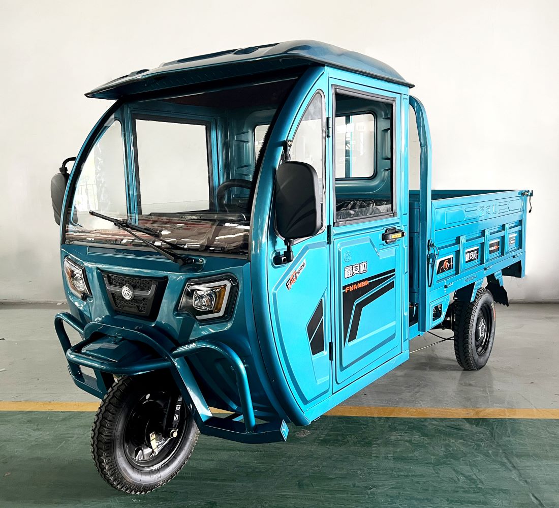 电动正三轮摩托车