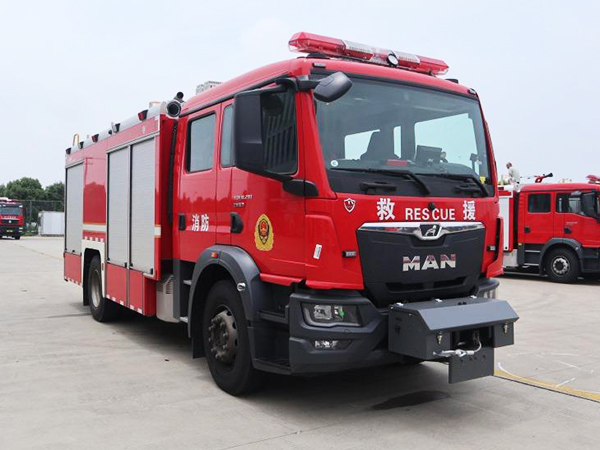金盛盾牌JDX5160GXFAP50/MN6压缩空气泡沫消防车