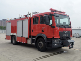 压缩空气泡沫消防车