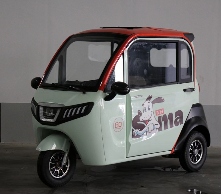 电动正三轮摩托车