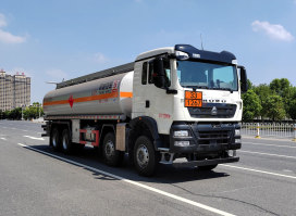 专威牌HTW5327GRYZZ6易燃液体罐式运输车