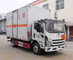 爆破器材运输车