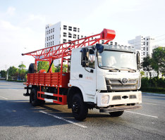 钻机车