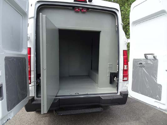 圣路牌SLT5043XYCK1L-AM運(yùn)鈔車公告圖片