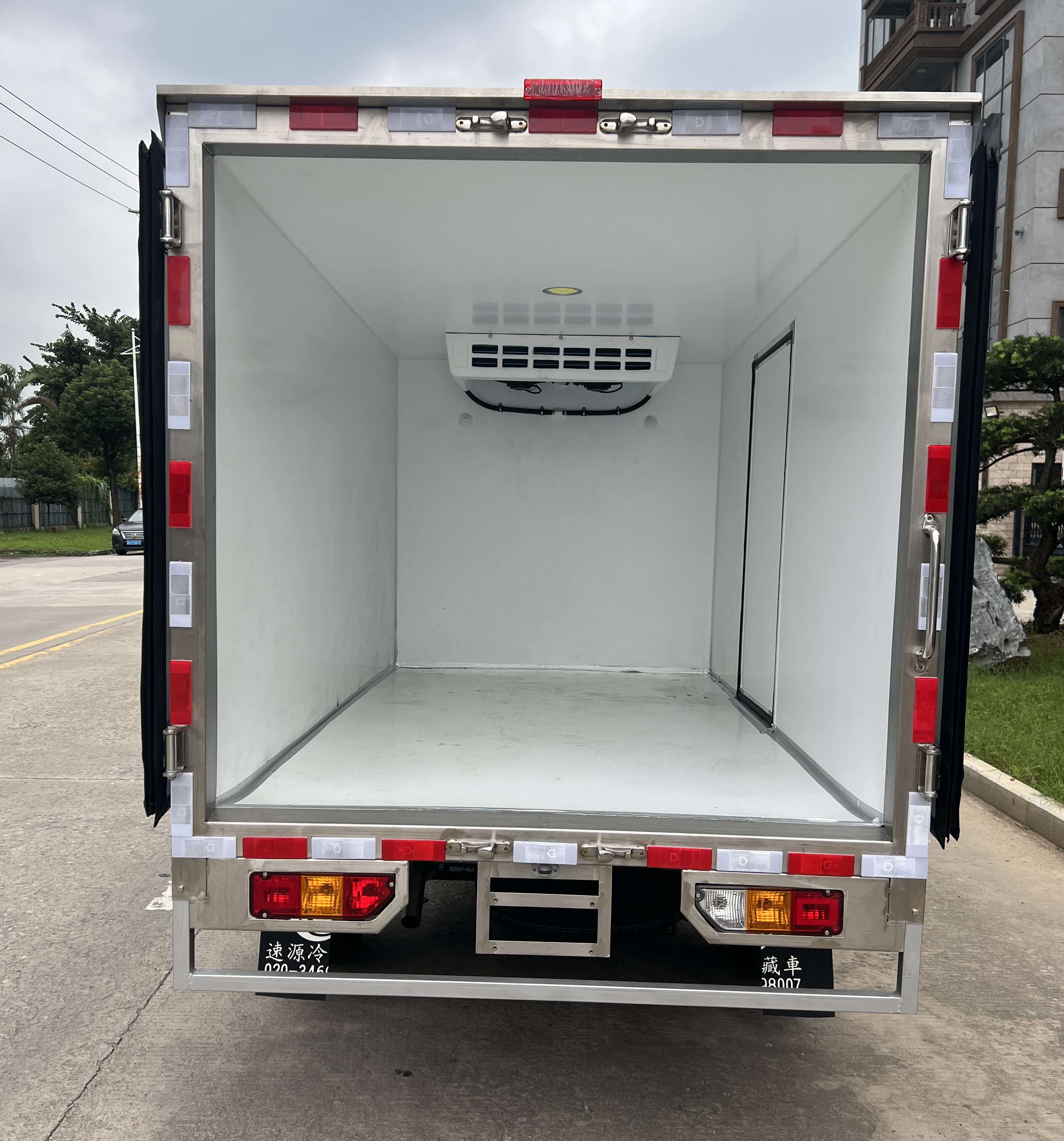 涑源牌GSY5021XLC6冷藏車(chē)公告圖片