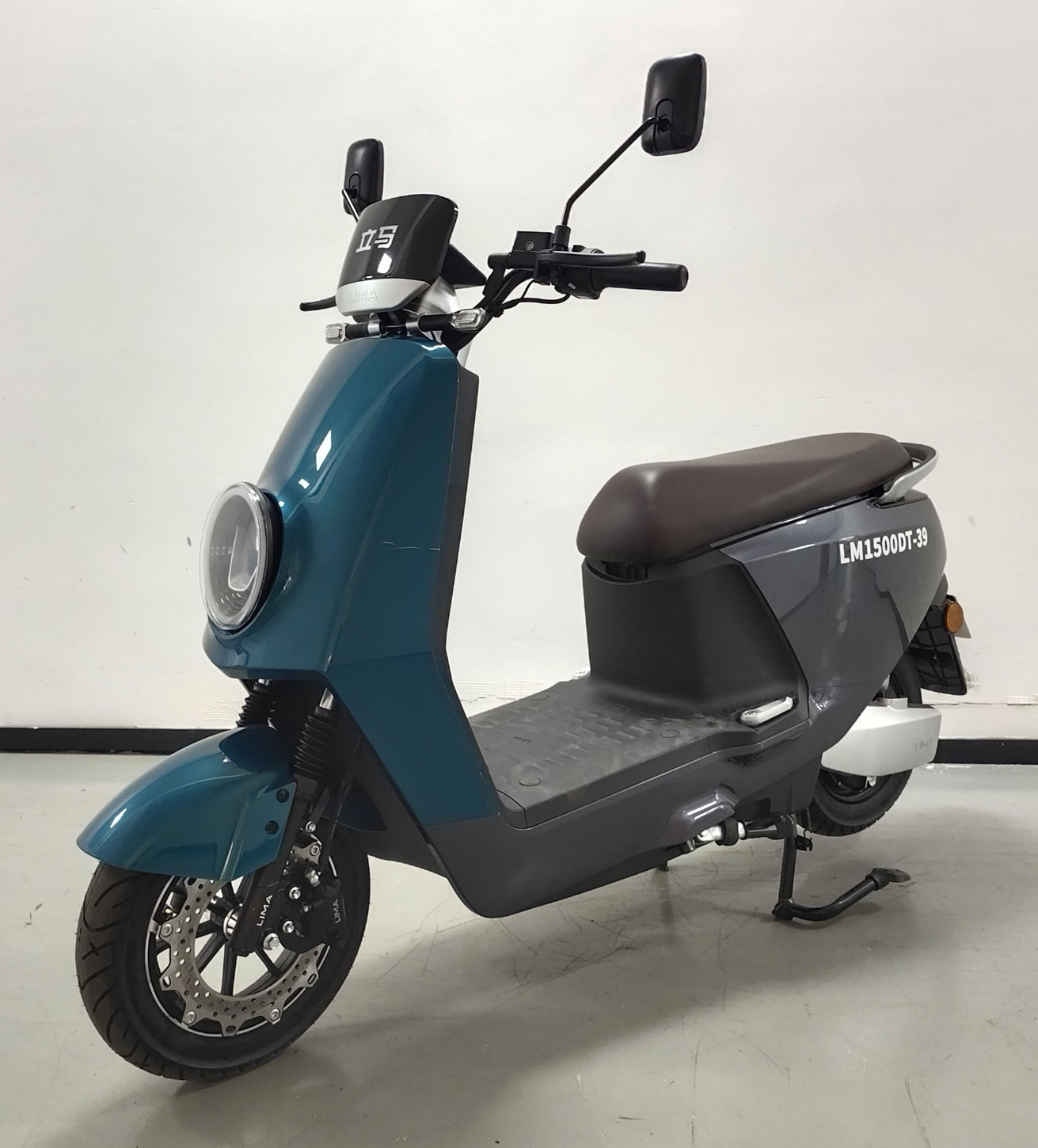 电动两轮摩托车