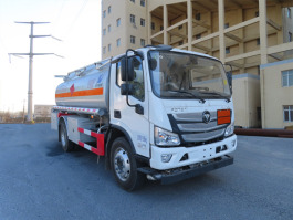 运油车