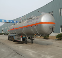 易燃液体罐式运输半挂车
