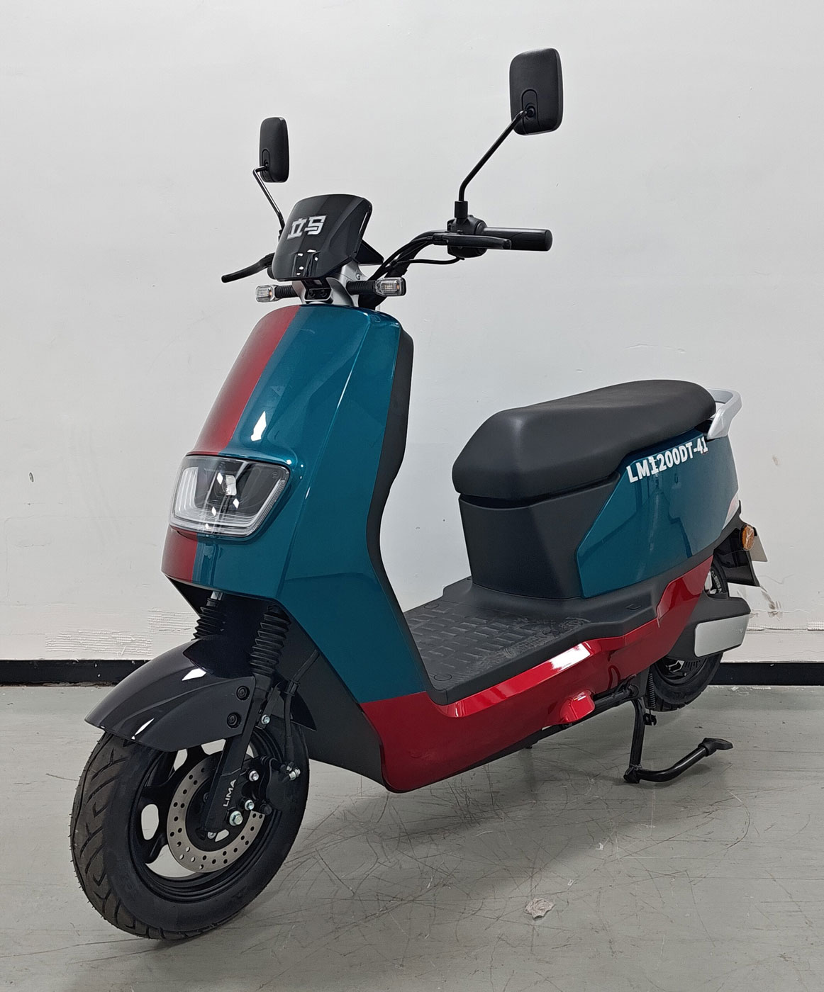 电动两轮摩托车