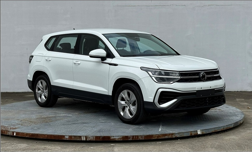 大众汽车牌4.5米5座多用途乘用车(SVW6458BPD)