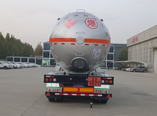 液化气体运输半挂车图片