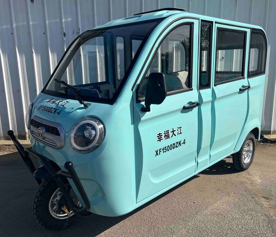 电动正三轮摩托车