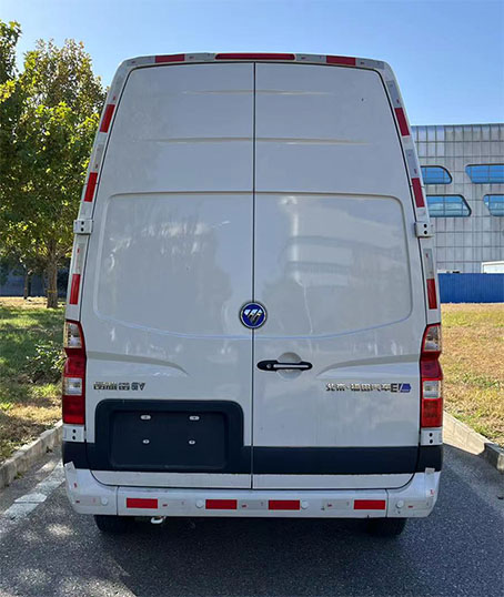 福田牌BJ5048XXYEVF純電動(dòng)廂式運(yùn)輸車公告圖片