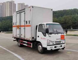爆破器材运输车