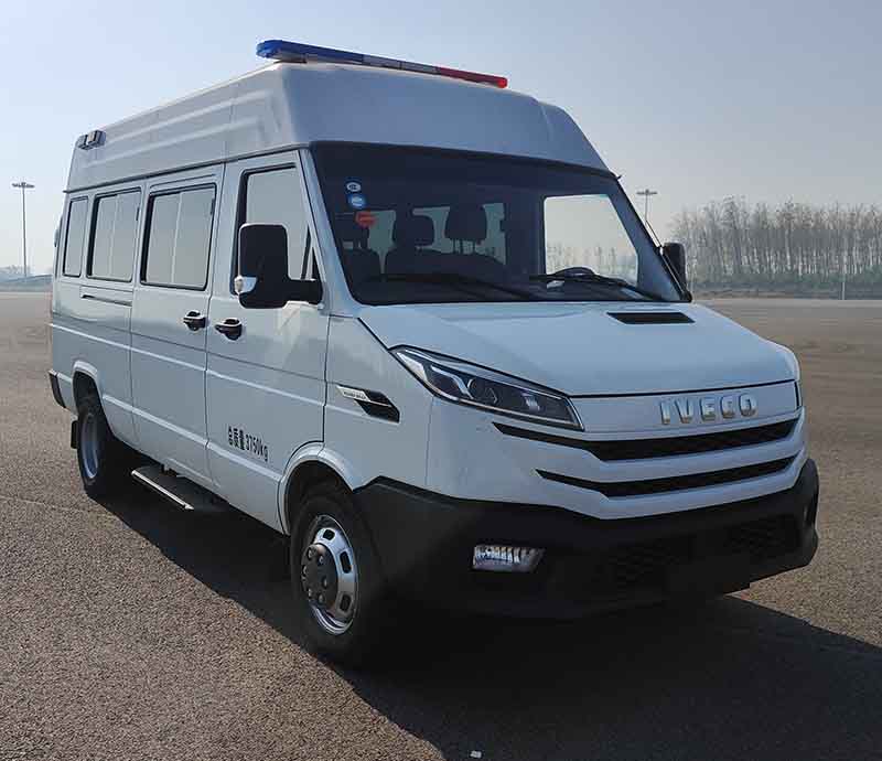 宏运牌HYD5040XQCNJ囚车