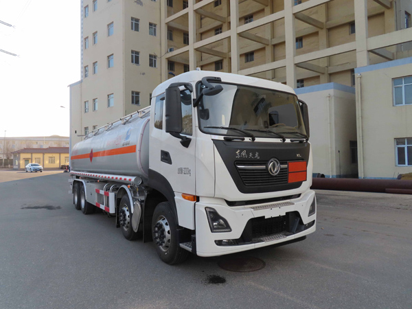 陆平机器牌LPC5321GYYD6运油车
