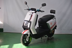 电动两轮摩托车