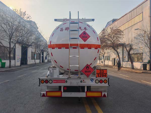 昌骅牌HCH9407GRY40易燃液体罐式运输半挂车公告图片