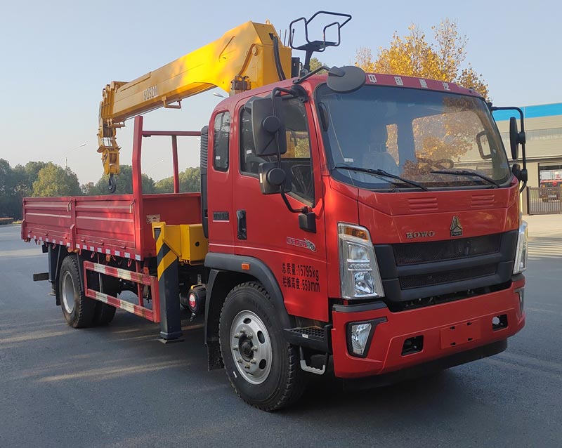 布隆牌LLL5160JSQZ6随车起重运输车