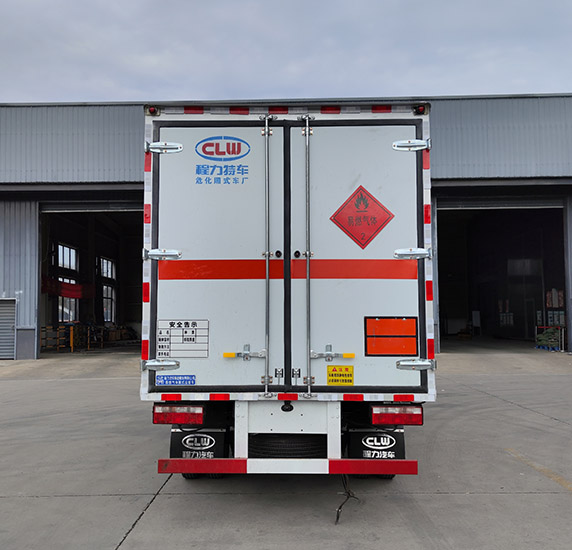 程力牌CL5043XRQ6BXW易燃?xì)怏w廂式運(yùn)輸車(chē)公告圖片