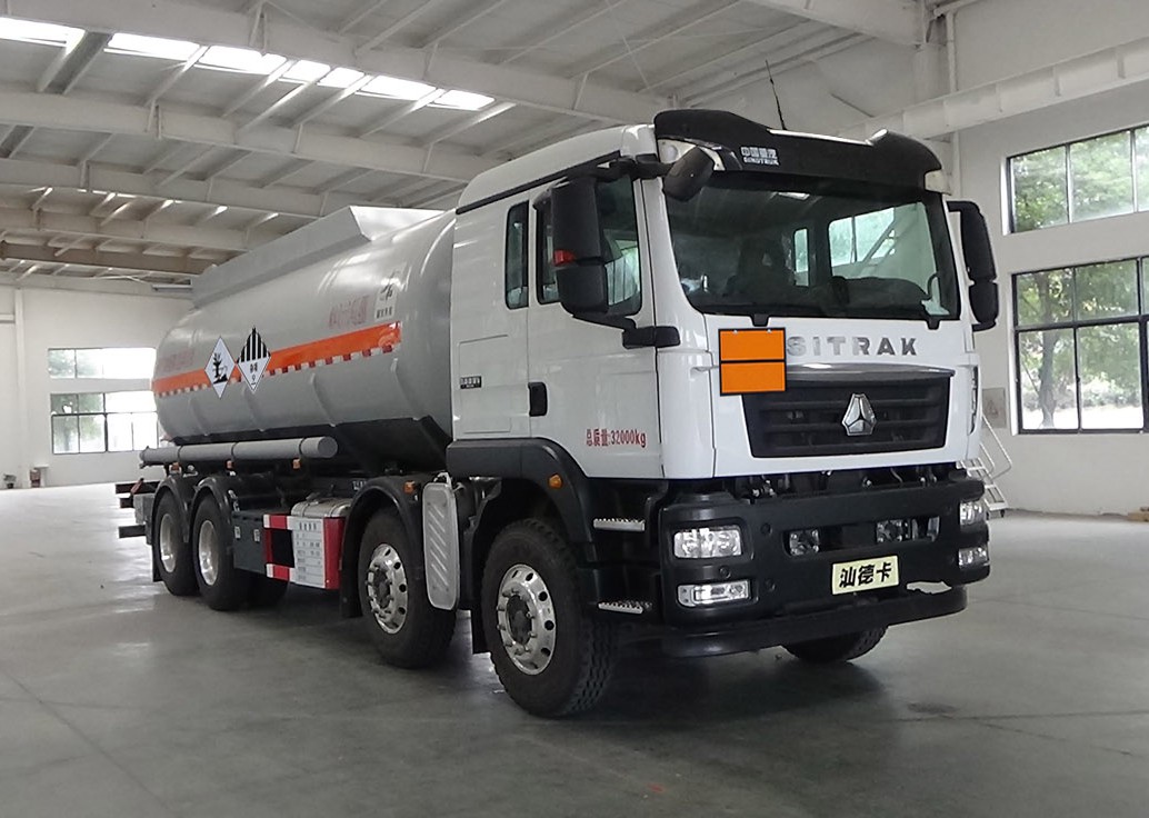 QXC5326GZWZ6型雜項(xiàng)危險(xiǎn)物品罐式運(yùn)輸車圖片