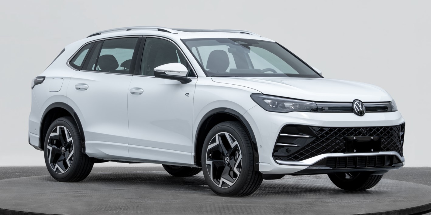 大众汽车牌4.7米5座多用途乘用车(SVW64716CV)