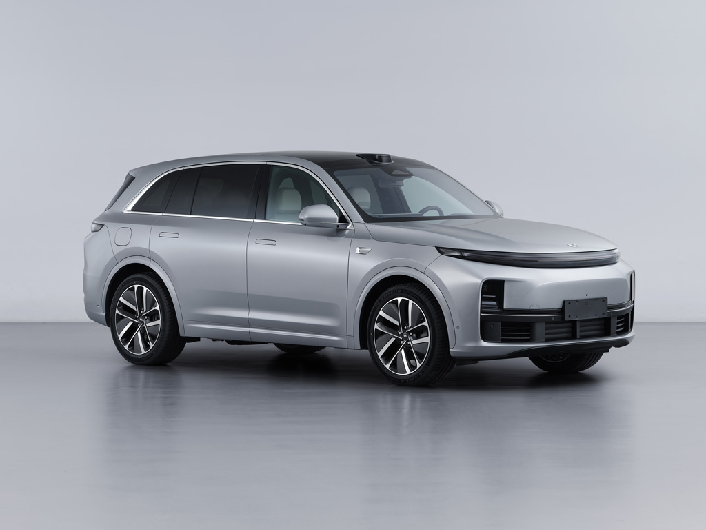 理想牌5.1米5座插电式增程混合动力多用途乘用车(LXA6502SHEVX06)