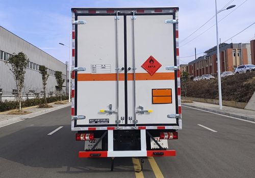 匯力威牌VVV5045XRQHFC6易燃?xì)怏w廂式運(yùn)輸車公告圖片