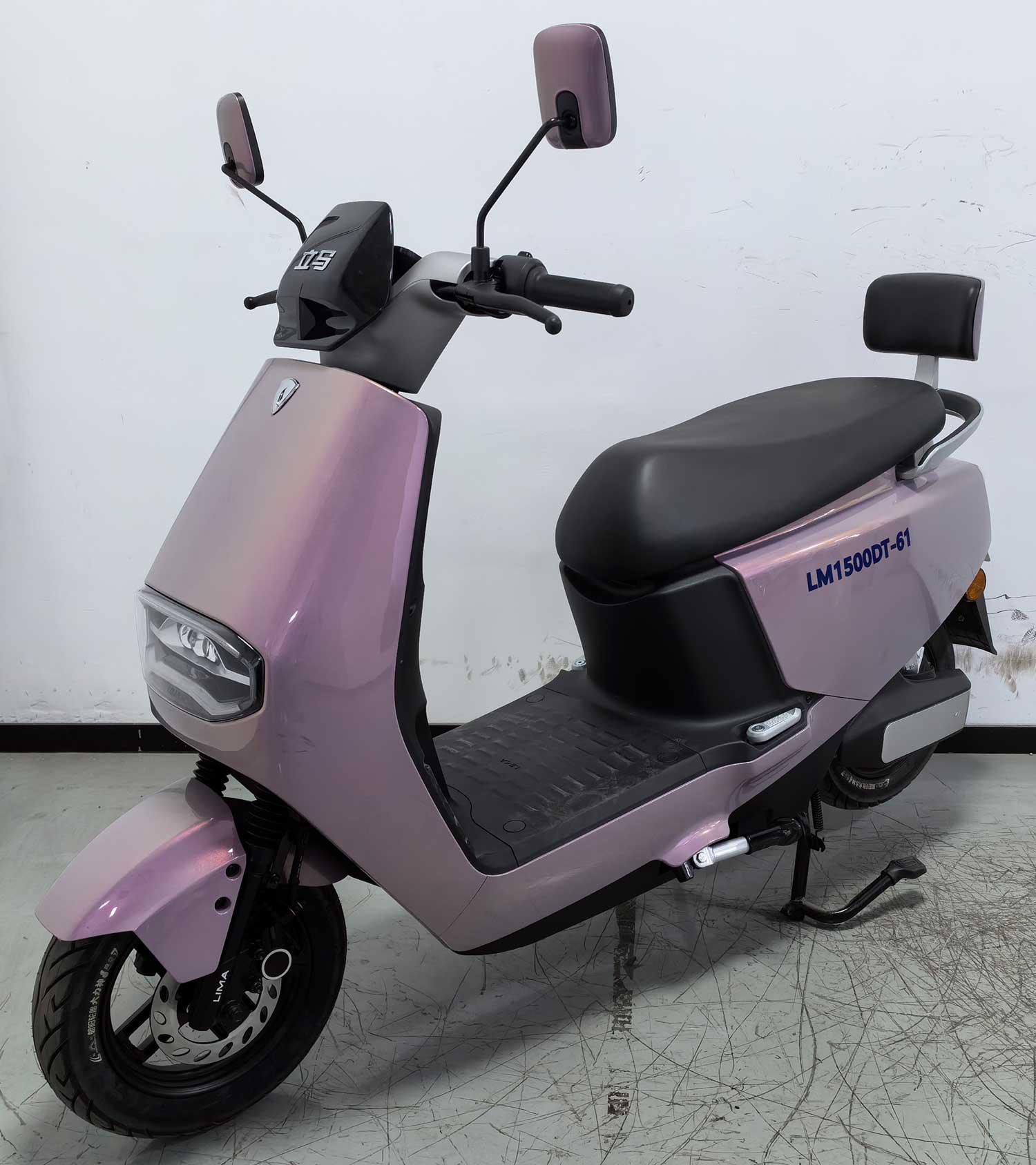 电动两轮摩托车